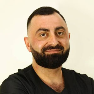 Ахинян Эдуард Каренович Ахинян Эдуард Каренович