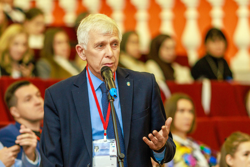 Вопросы от участников симпозиума по темам представленных докладов