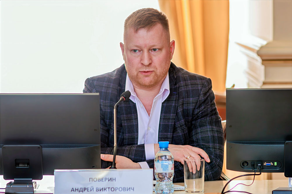 Важной частью встречи стал регуляторный блок, модератором которого выступил главный специалист отдела по взаимодействию с регионами РФ ФГАУ «НМИЦ ЛРЦ» Минздрава России Андрей Викторович Поверин