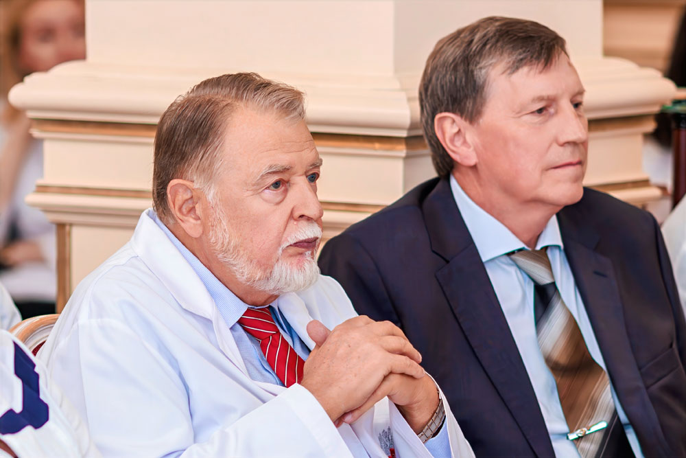 Юрий Леонидович Шевченко, Леонид Валентинович Попов
